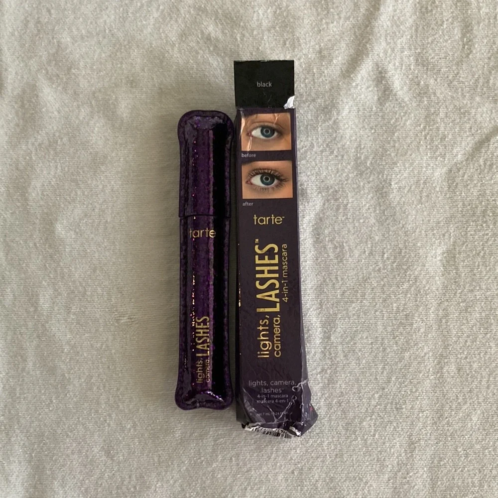 NEW Tarte Lights, Camera, Lashes 4-in-1 Mascara Black Volume NIB *Box Damaged